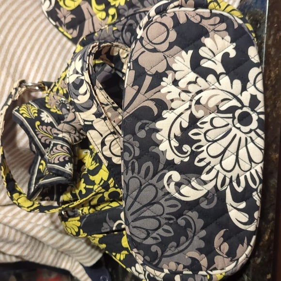 COPY: NWoT/EUC BUNDLE: VERA BRADLEY 🖤💛Y./Blk. BAROQUE🖤💛 purse/tablet - Picture 7 of 11